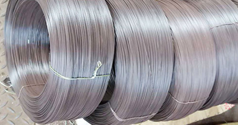 包胶铁线厂分析镀锌丝与不锈钢丝有什么区别？